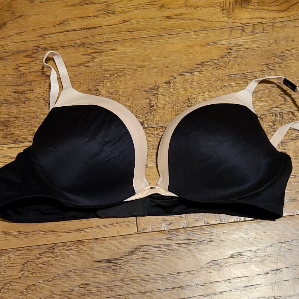 VS Padded Plunge Bra